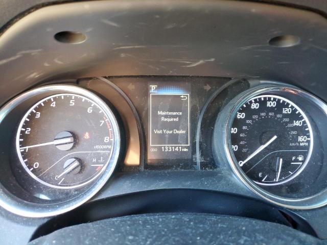 Toyota Camry Se Image 11