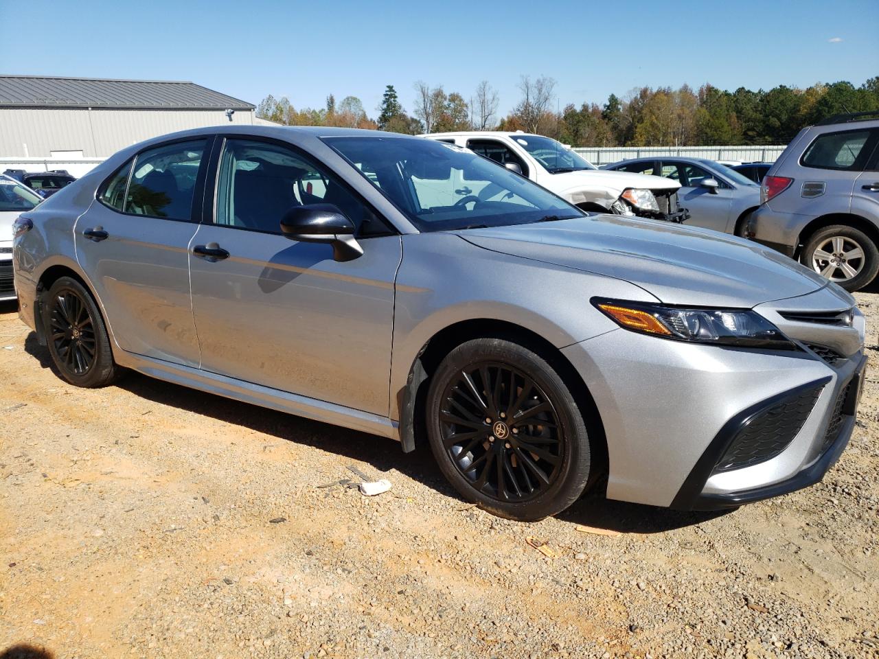 Toyota Camry Se Image 6