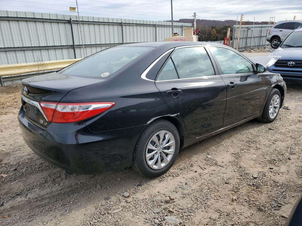 Toyota Camry Hybrid Image 12