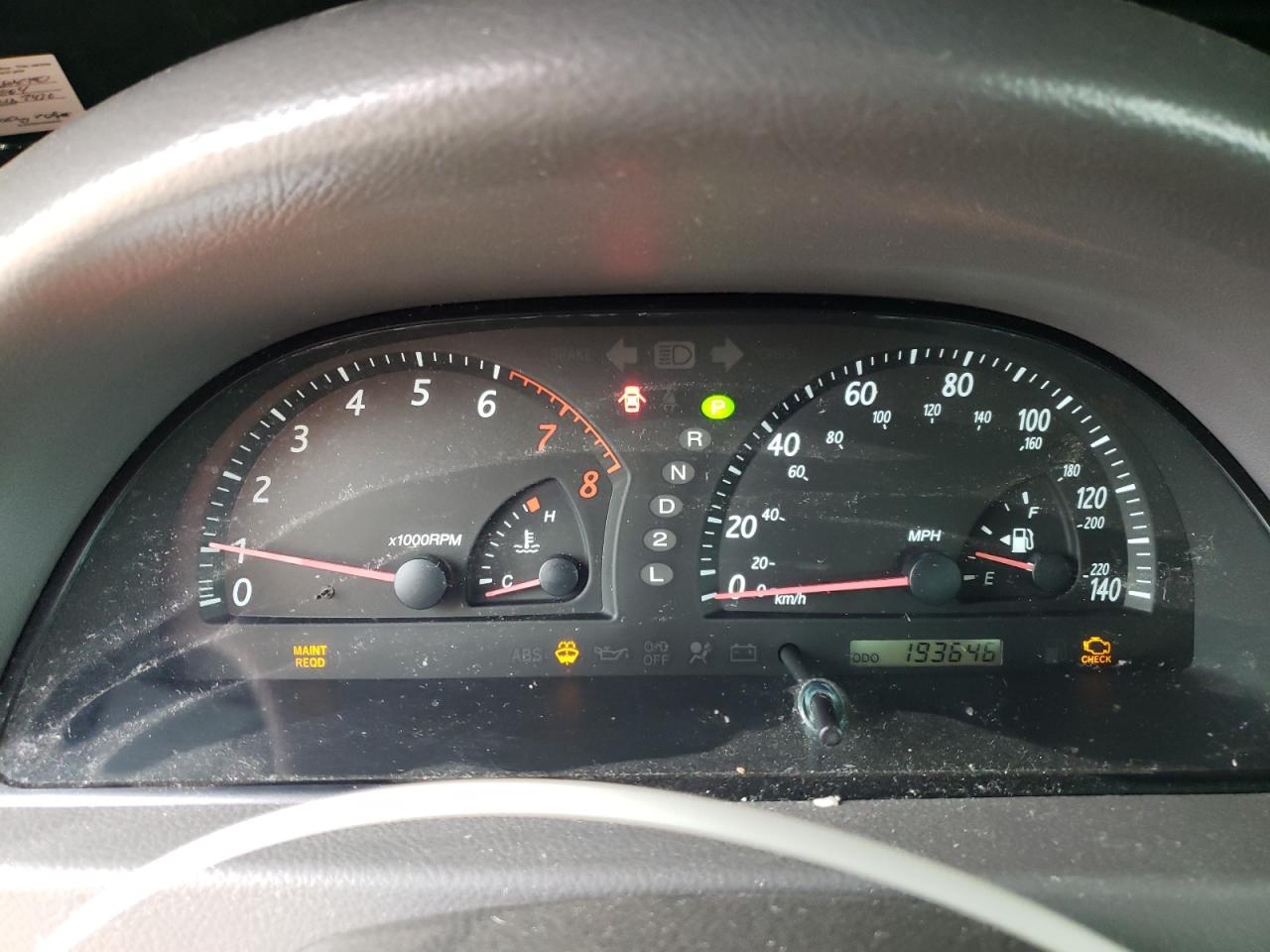 Toyota Camry Le Image 8