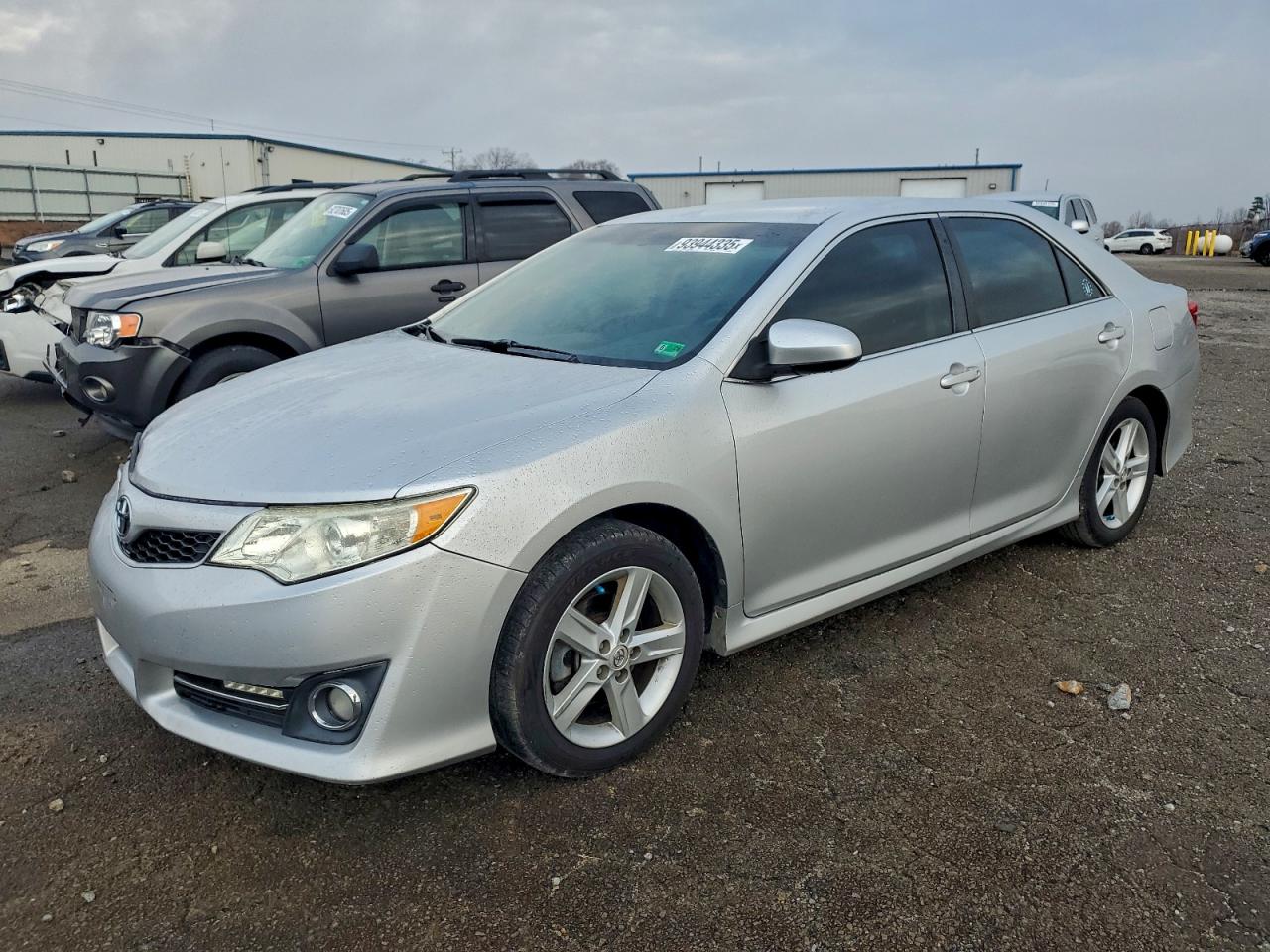 Toyota Camry L Image 1