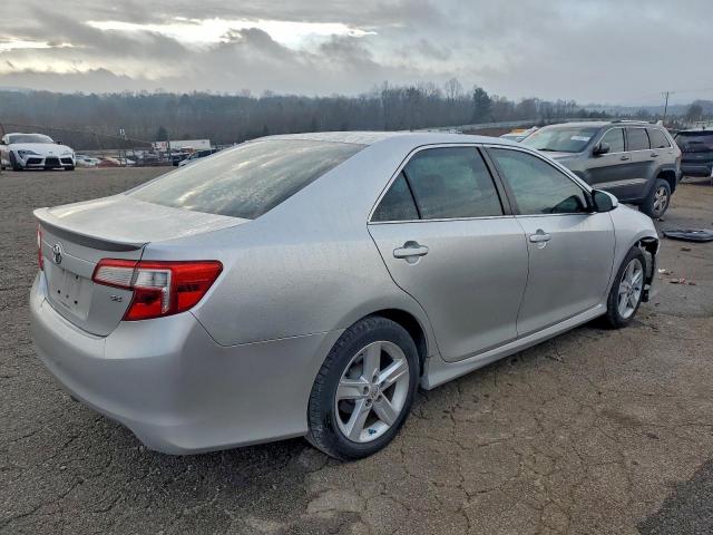 Toyota Camry L Image 3