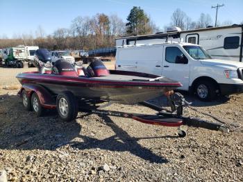  Salvage Land Rover Boat