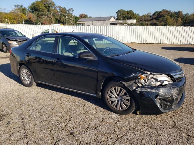 Toyota Camry L Image 2