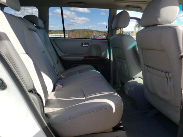 Toyota Highlander Hybrid Image 12