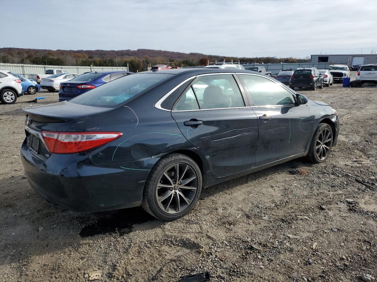 Toyota Camry Xse Image 2