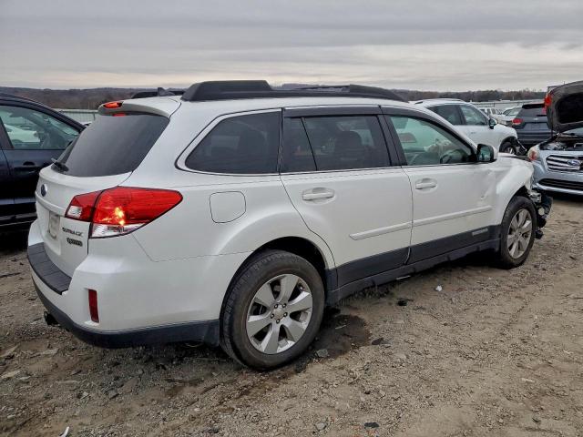 Subaru Outback 2.5i Limited Image 4