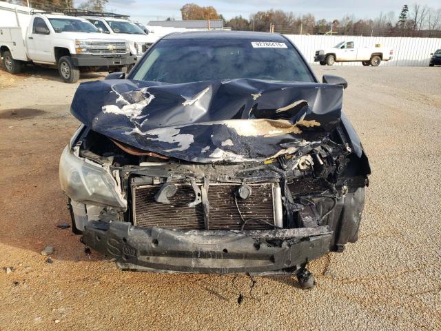 Toyota Camry Se Image 4