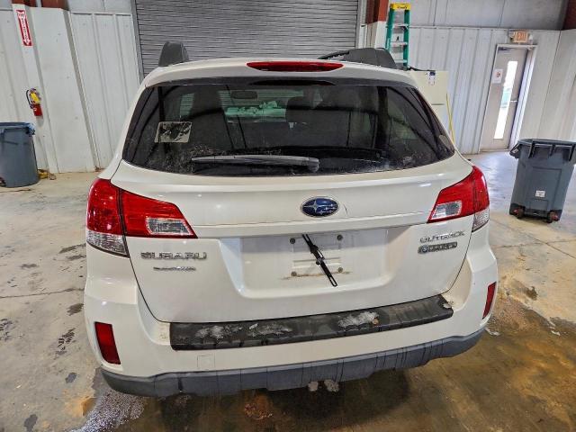 Subaru Outback 2.5i Premium Image 14