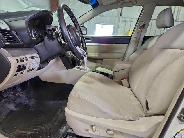 Subaru Outback 2.5i Premium Image 6