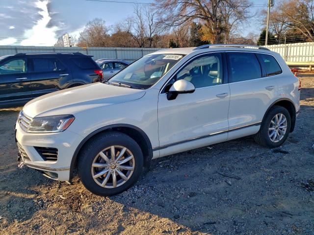  Salvage Volkswagen Touareg