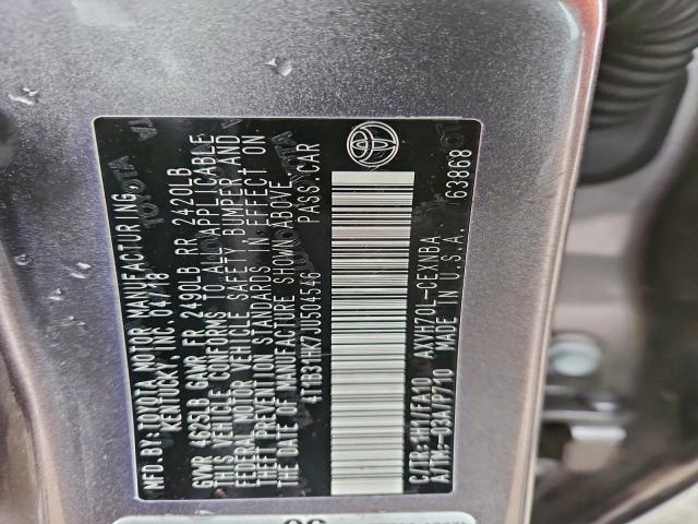 Toyota Camry Le Image 9