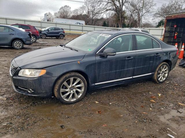  Salvage Volvo S80