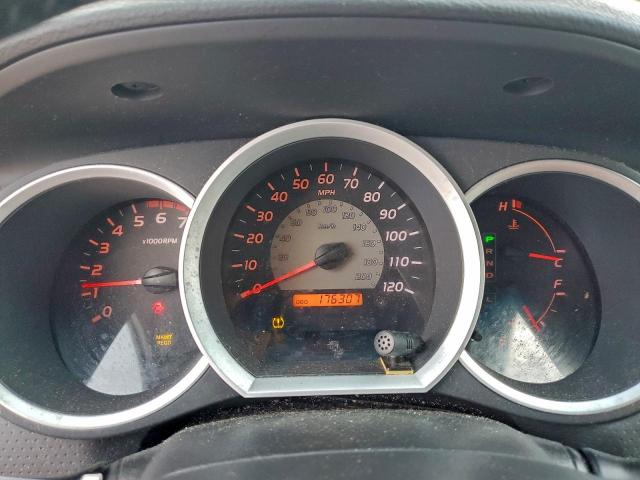 Toyota Tacoma Double Cab Prerunner Image 4