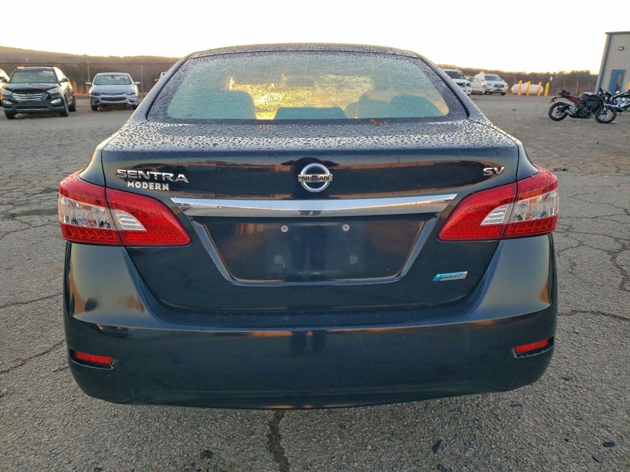 Nissan Sentra S Image 6