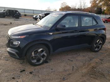  Salvage Hyundai VENUE