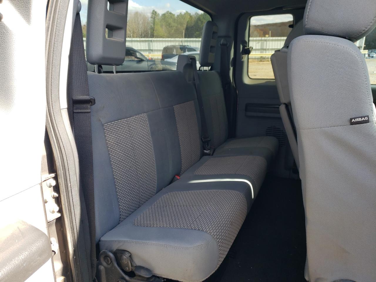 Ford F-250 Super Duty Image 8