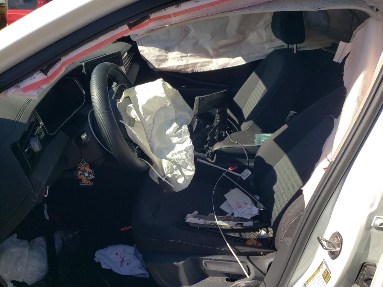 Volkswagen Jetta S Image 8