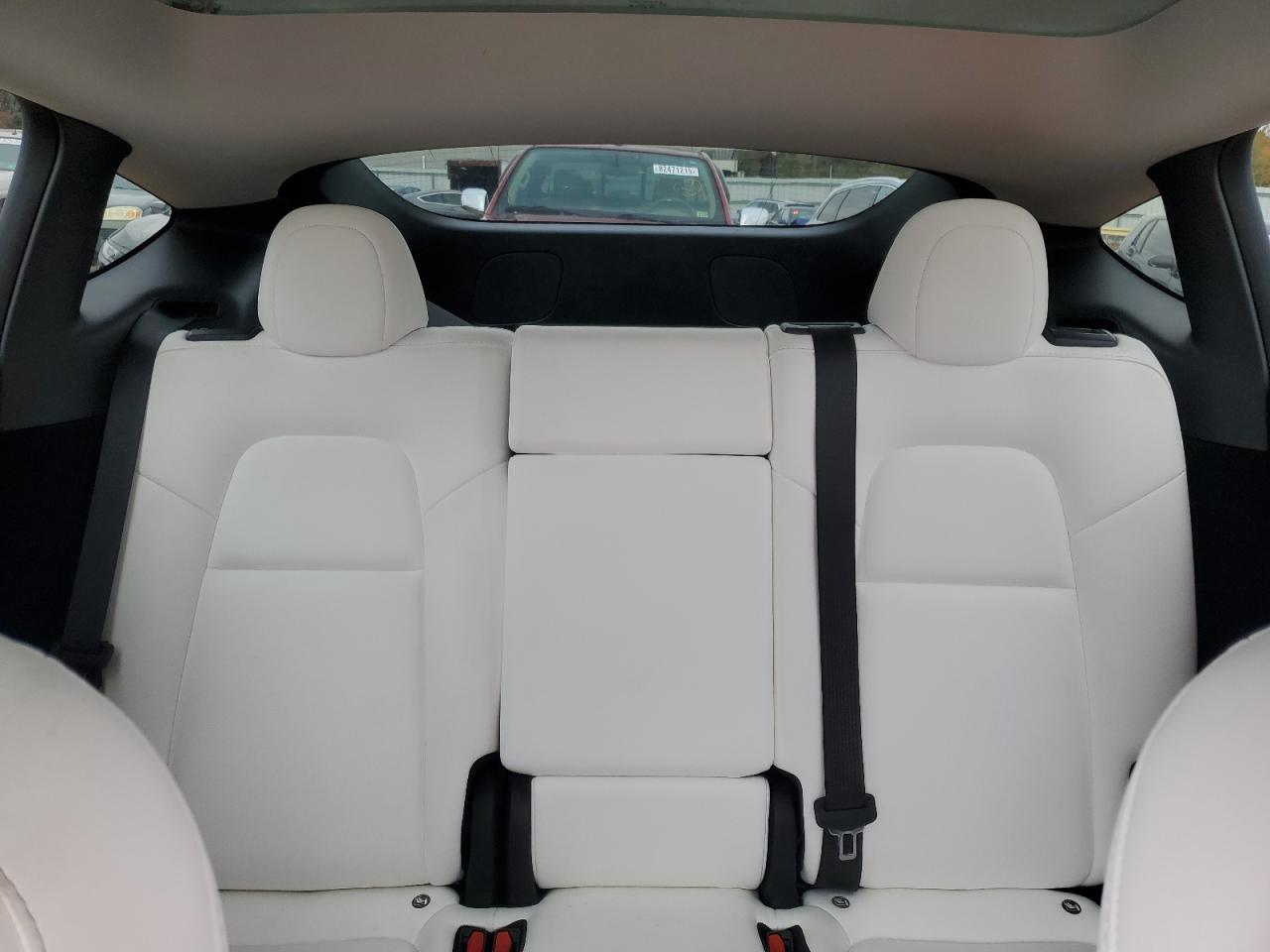 Tesla Model Y Image 6