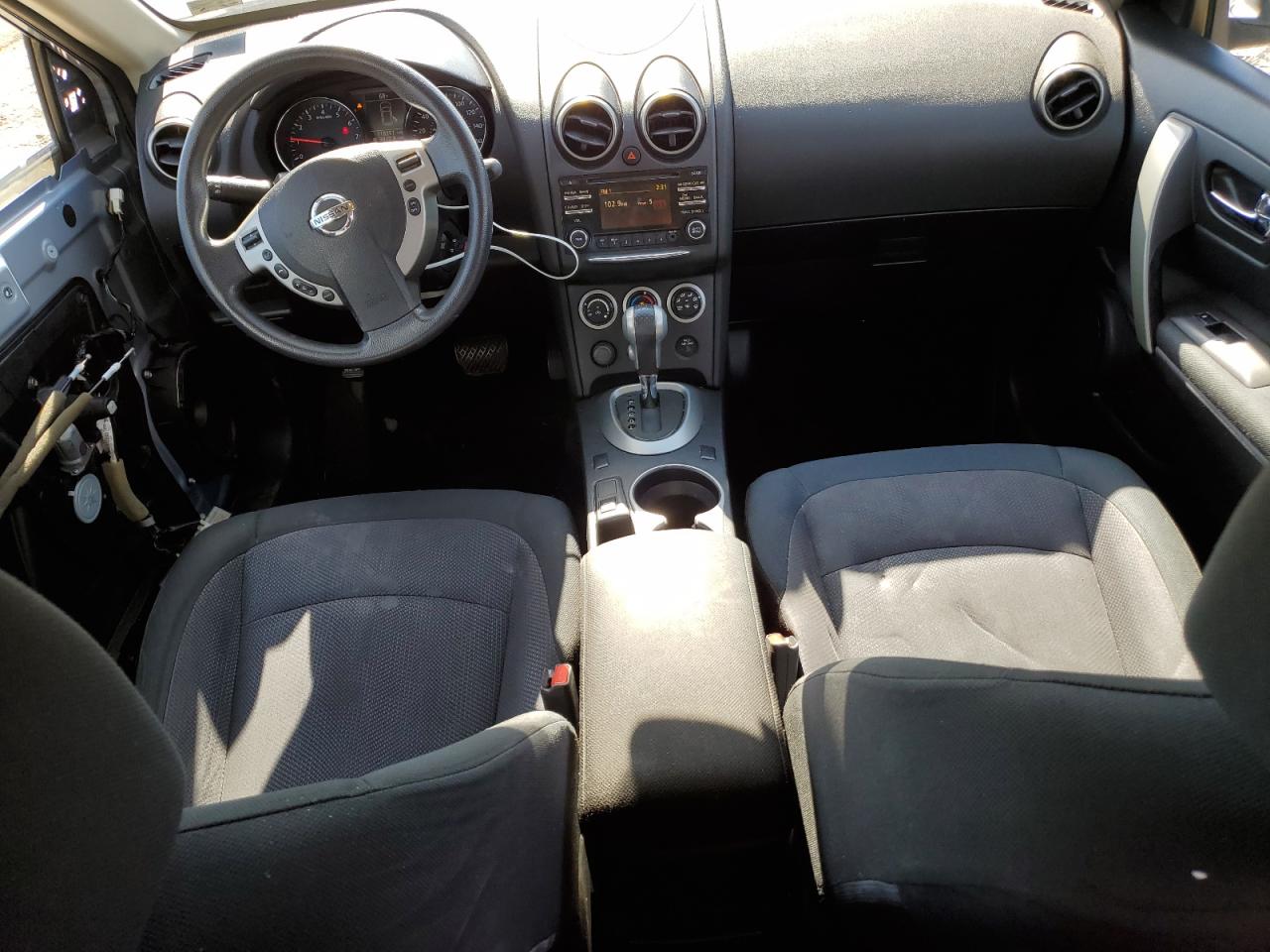 Nissan Rogue S Image 7