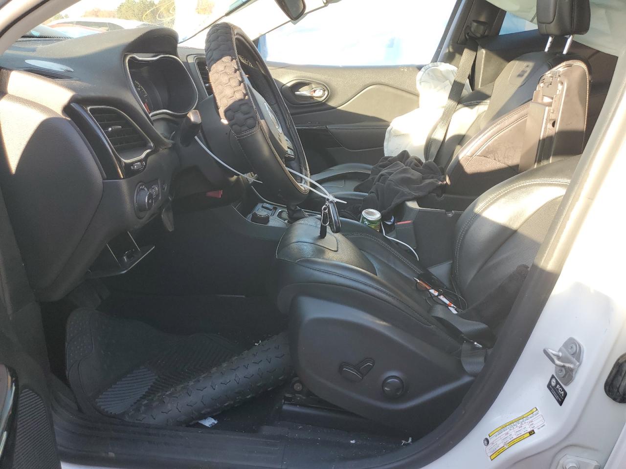 Jeep Cherokee Altitude Lux Image 5