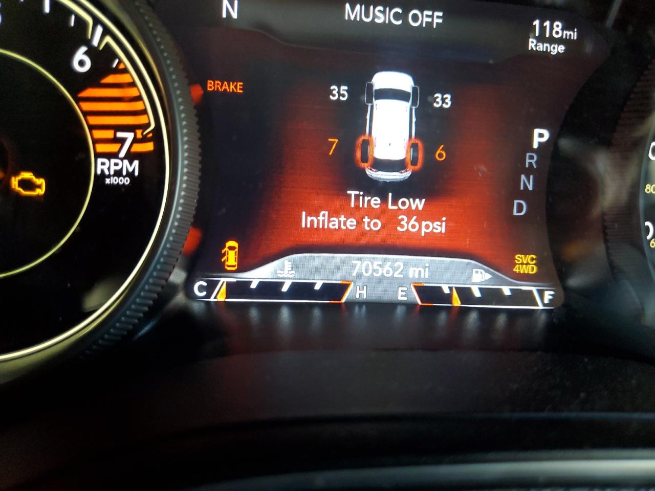 Jeep Cherokee Altitude Lux Image 12