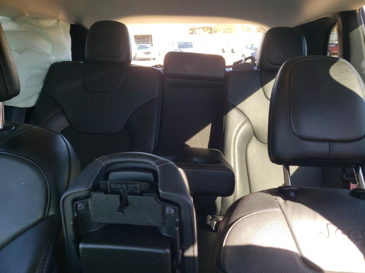 Jeep Cherokee Altitude Lux Image 13