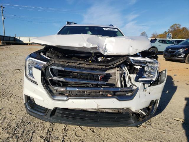 GMC Terrain At At4 Image 2