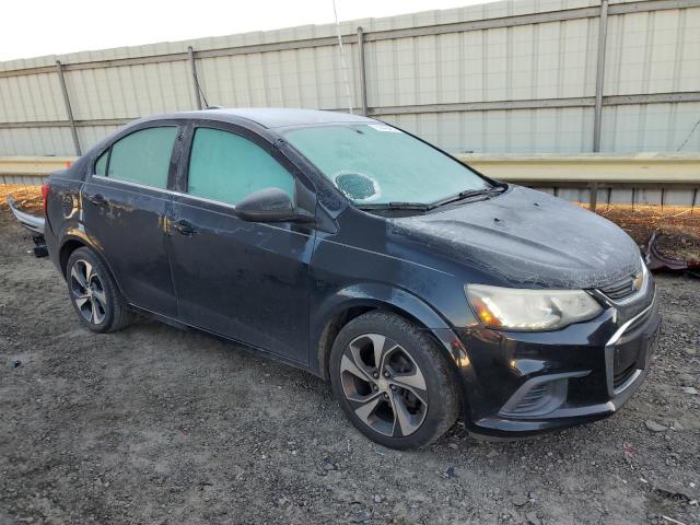 Chevrolet Sonic Premier Image 2