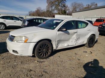  Salvage Dodge Avenger