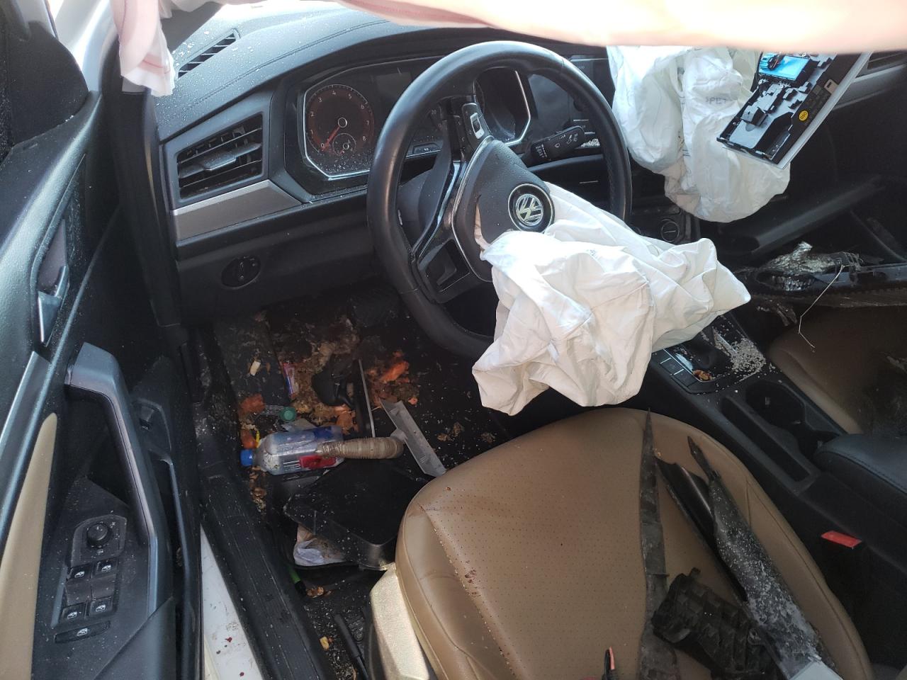 Volkswagen Jetta S Image 10