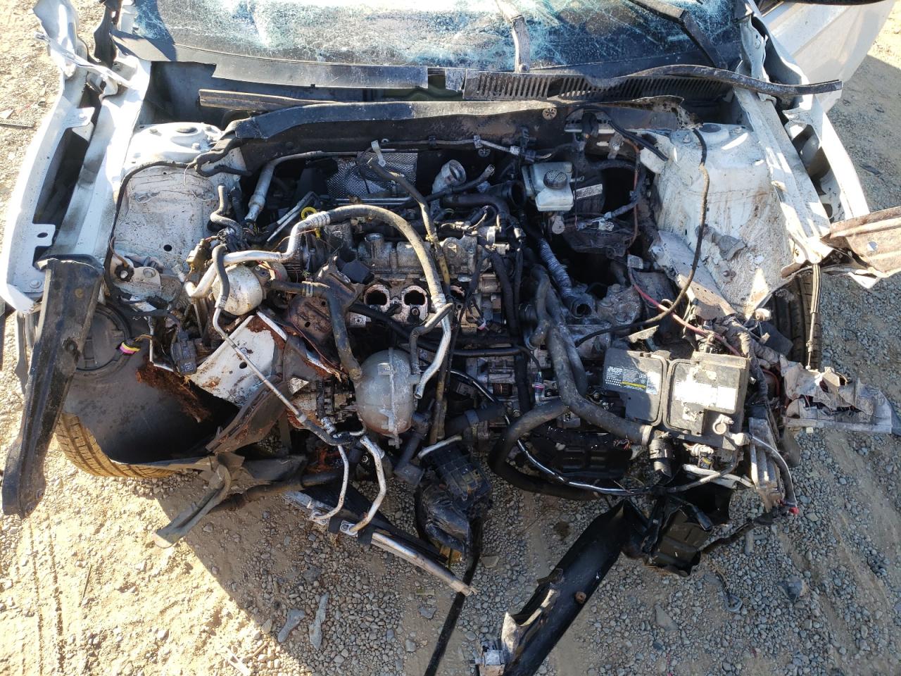 Volkswagen Jetta S Image 9