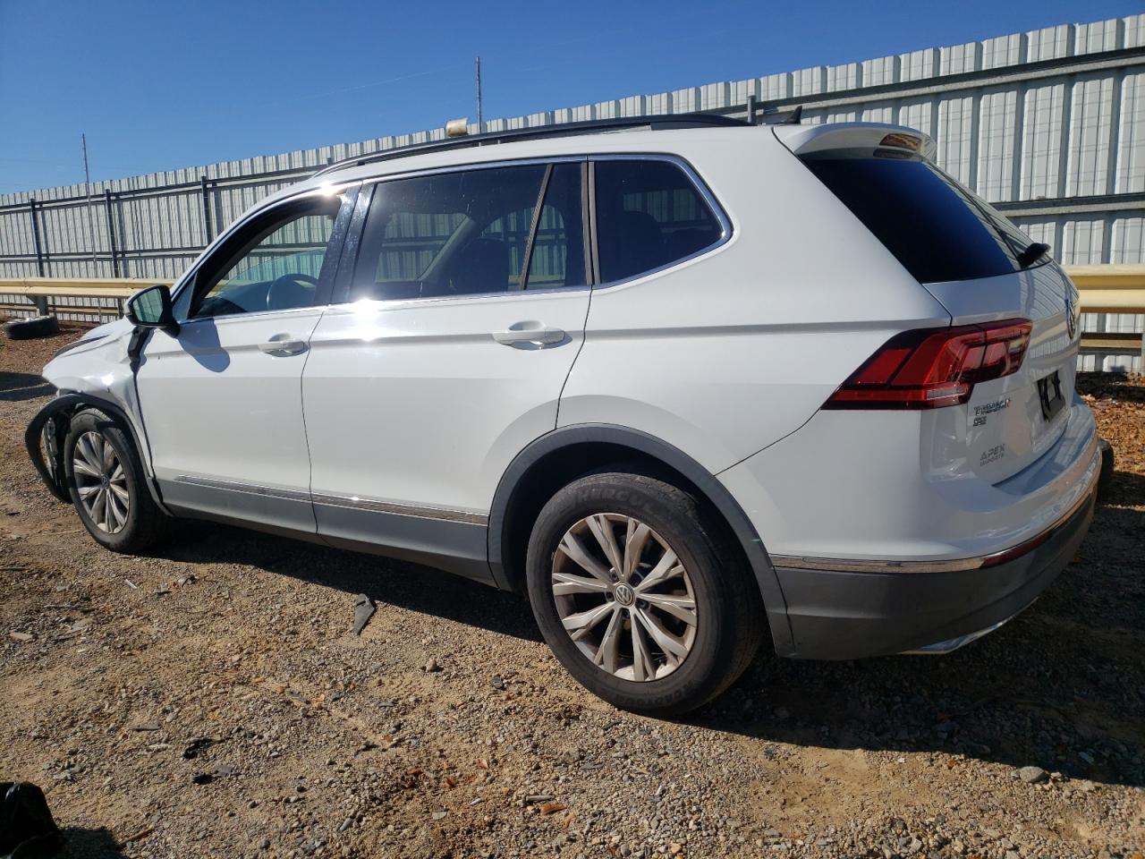 Volkswagen Tiguan Se Image 8