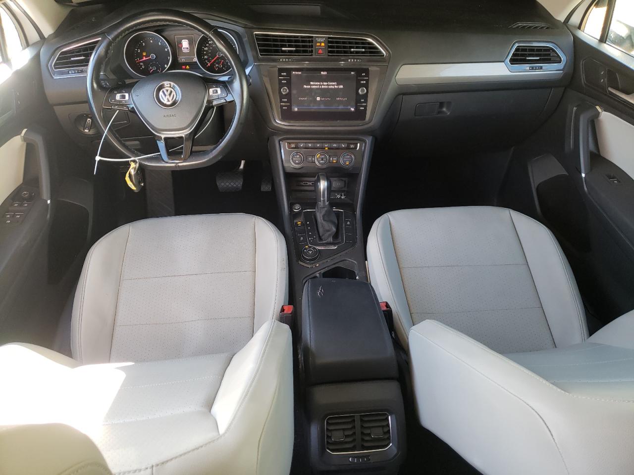 Volkswagen Tiguan Se Image 2