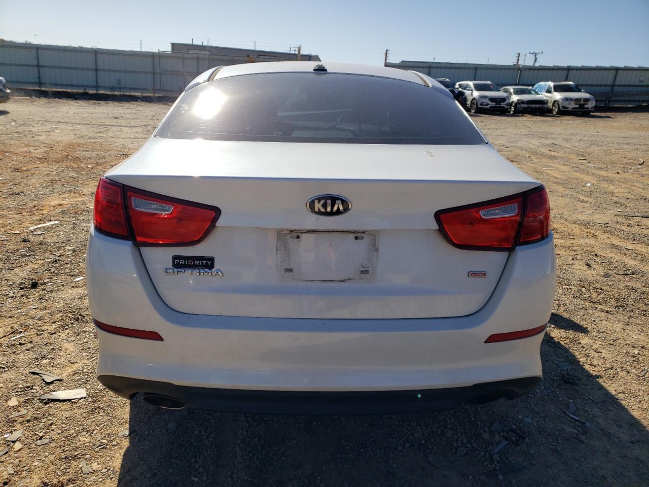 Kia Optima Lx Image 12