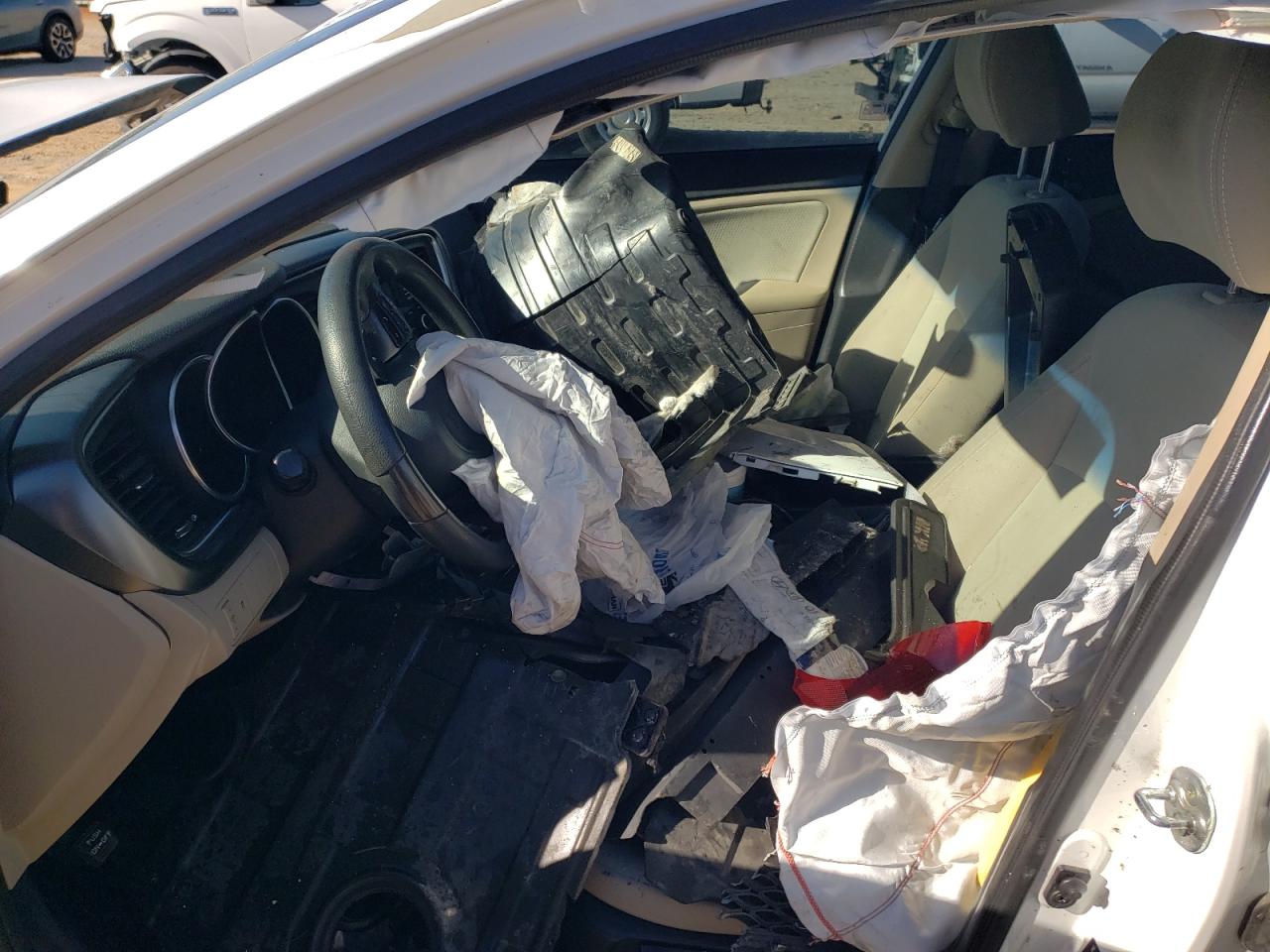 Kia Optima Lx Image 11