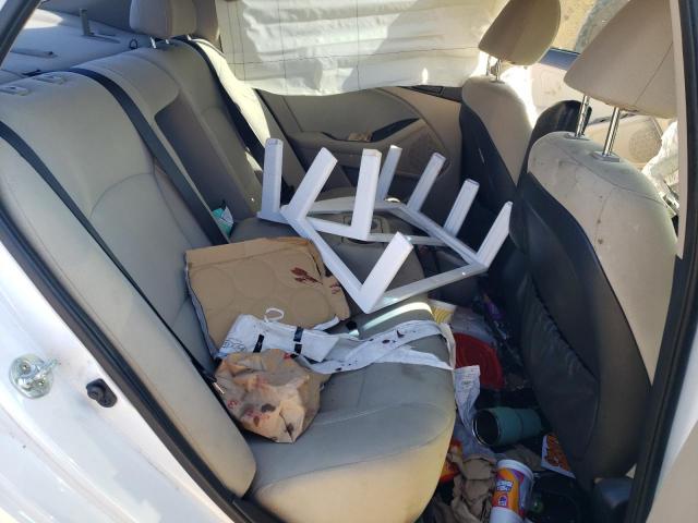 Kia Optima Lx Image 2