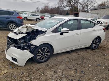  Salvage Nissan Versa