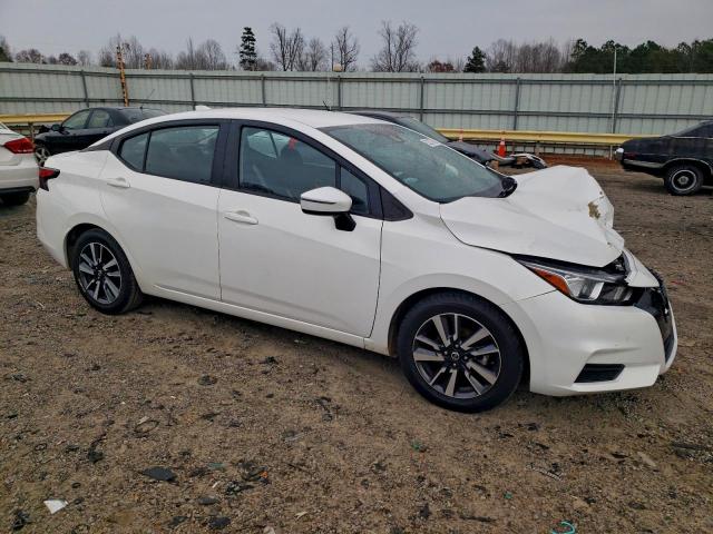 Nissan Versa Sv Image 6