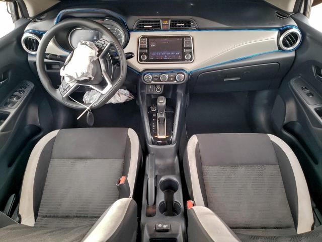 Nissan Versa Sv Image 2