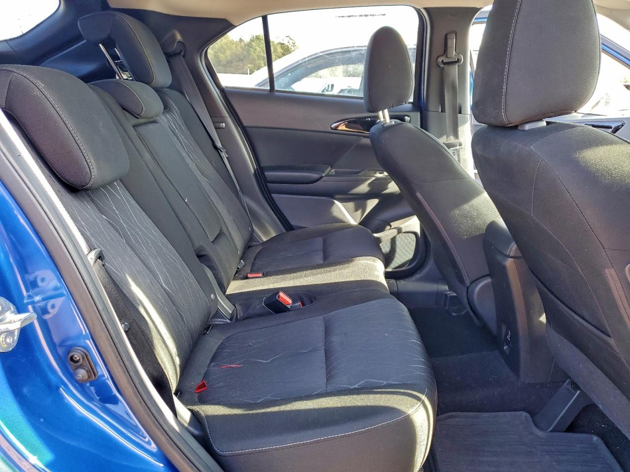 Mitsubishi Eclipse Se Image 6