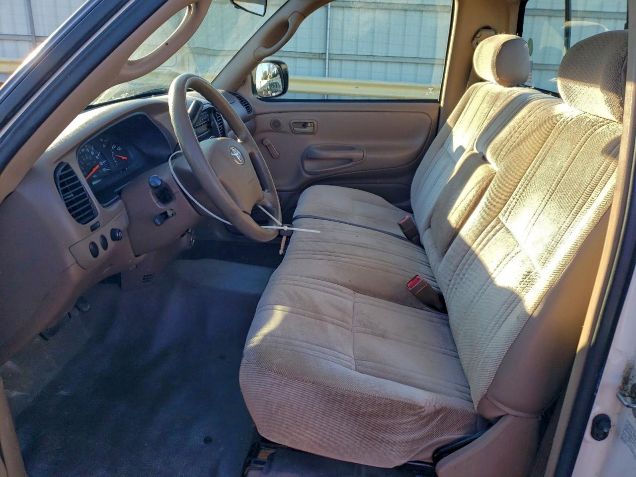 Toyota Tundra Image 3