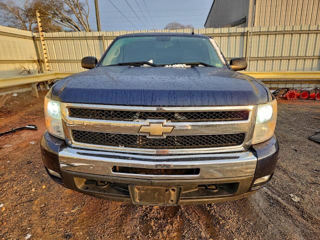 Chevrolet Silverado K1500 Lt Image 12