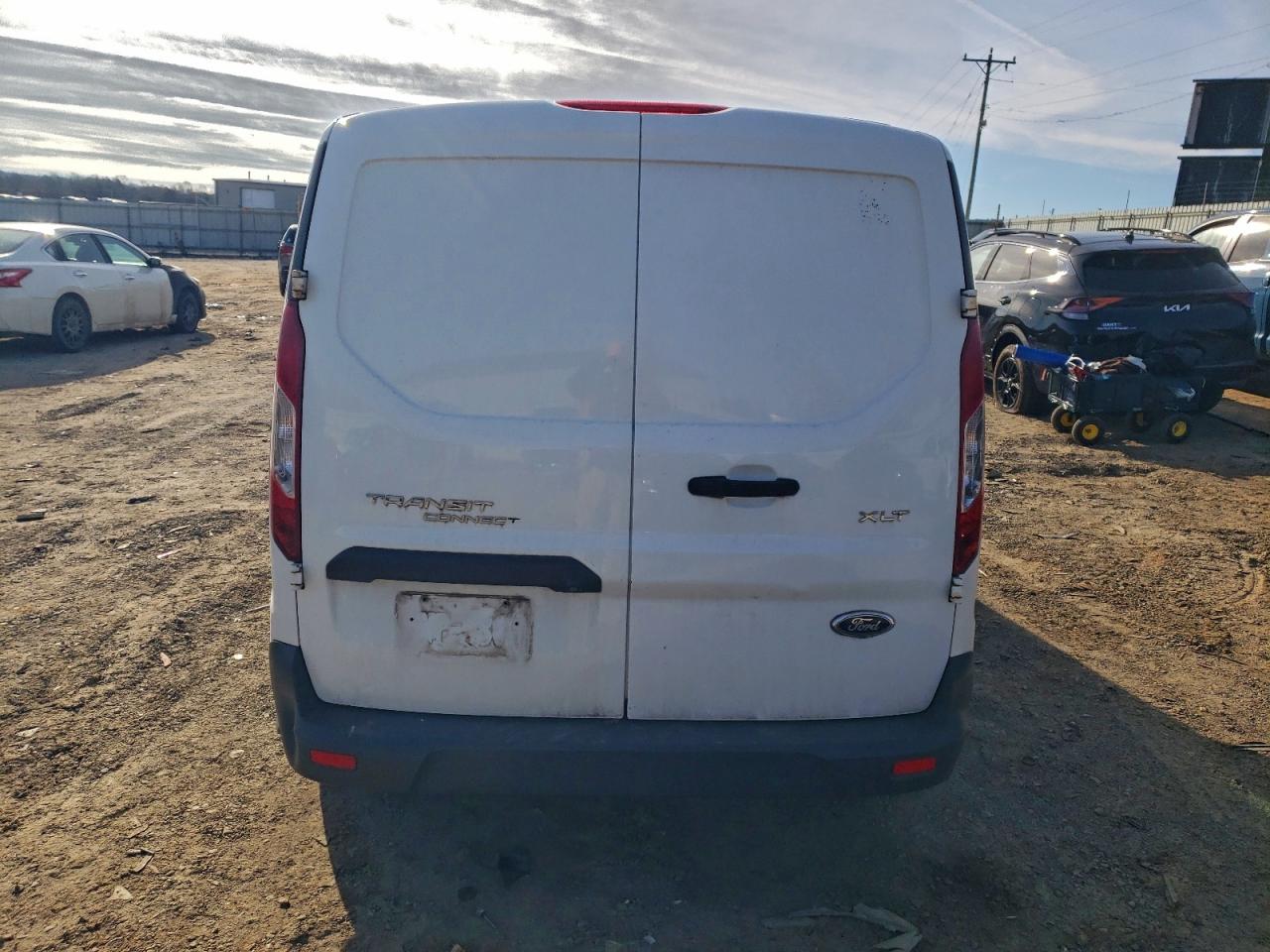 Ford Transit Xlt Image 13