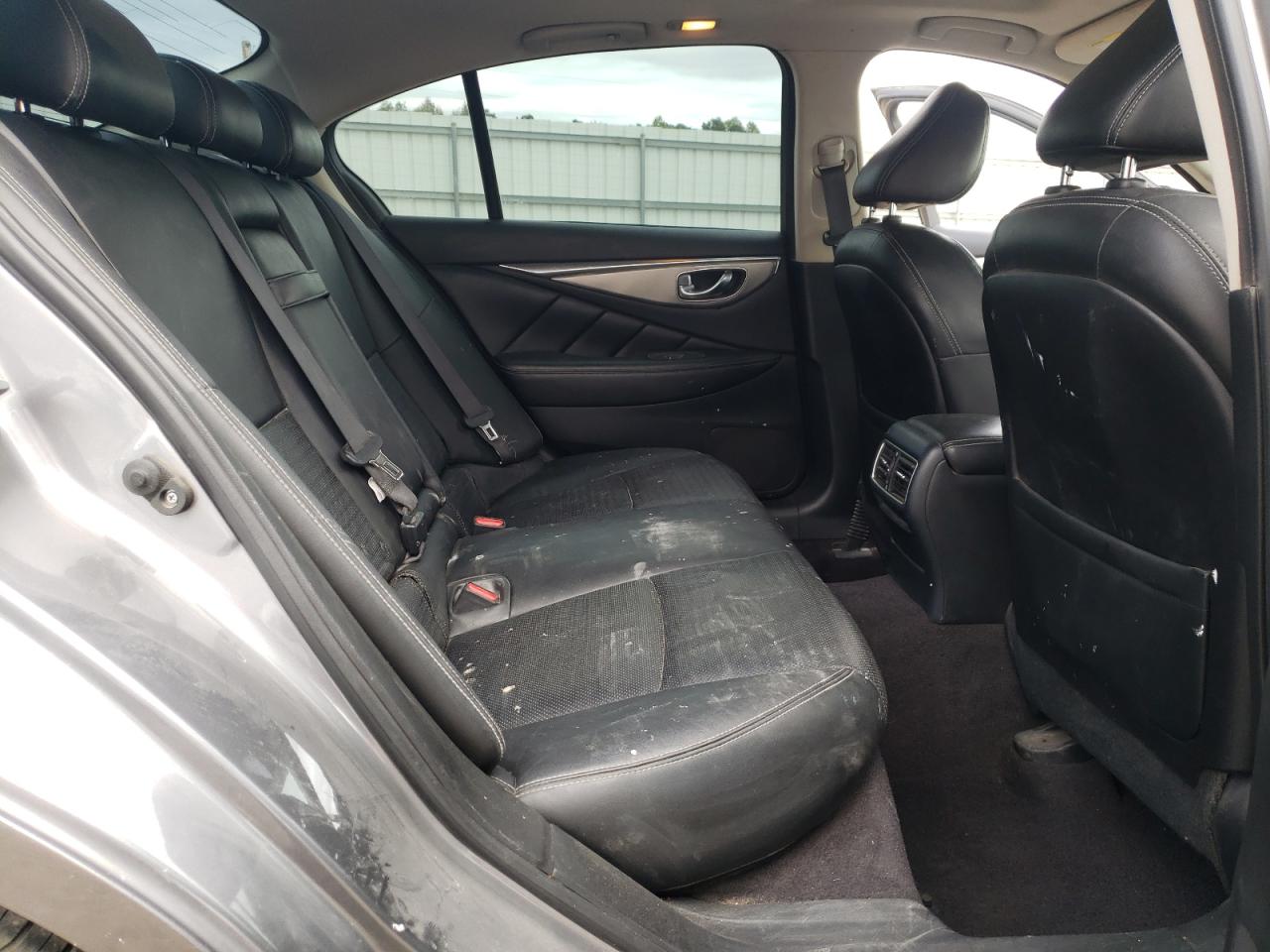 INFINITI Q50 Luxe Image 6