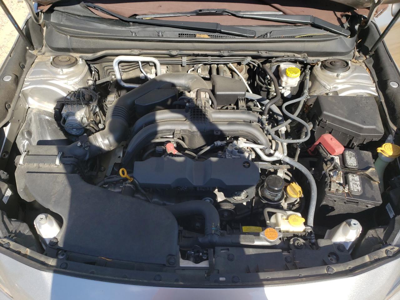 Subaru Legacy 2.5i Limited Image 10