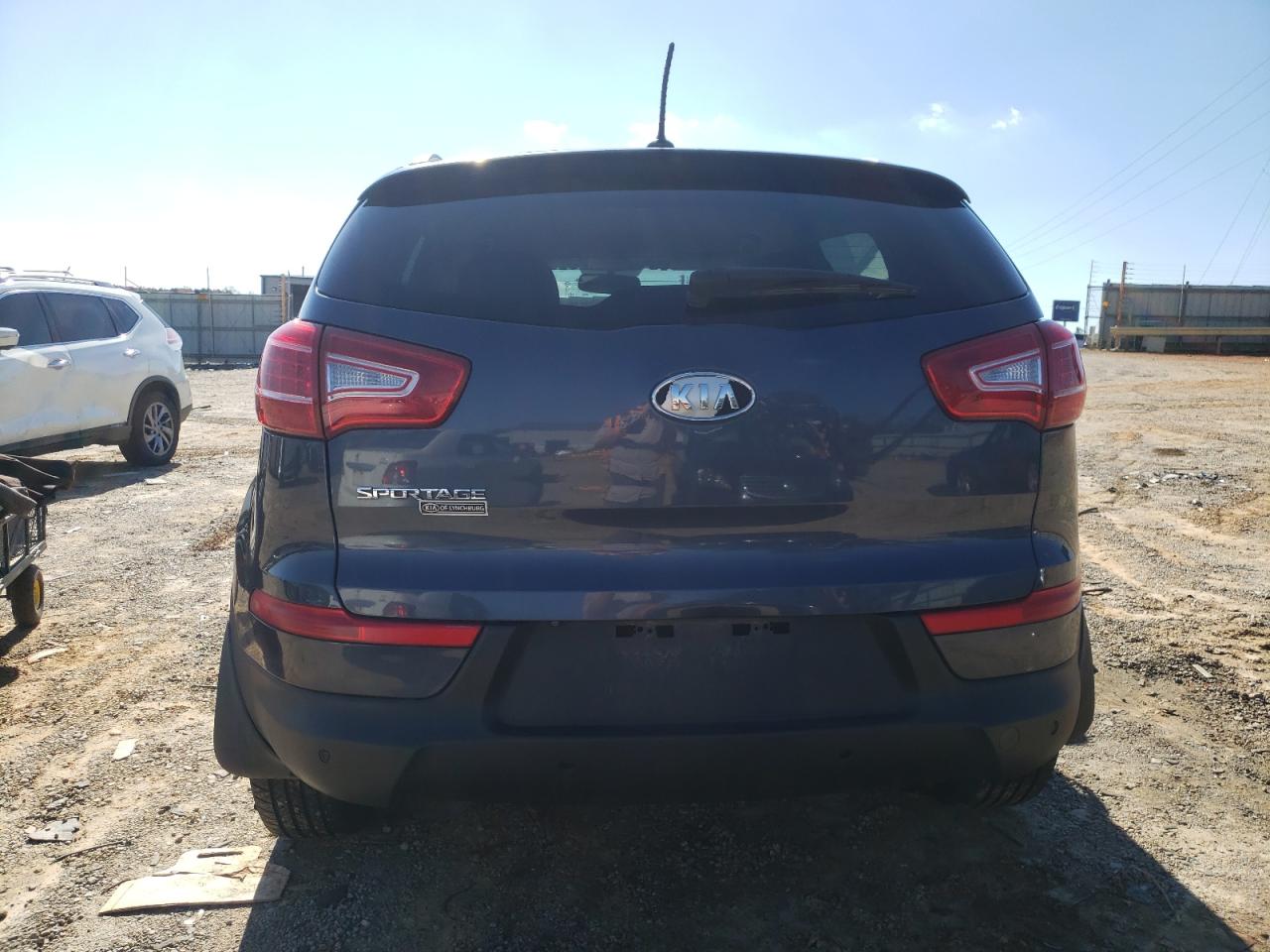 Kia Sportage Base Image 9