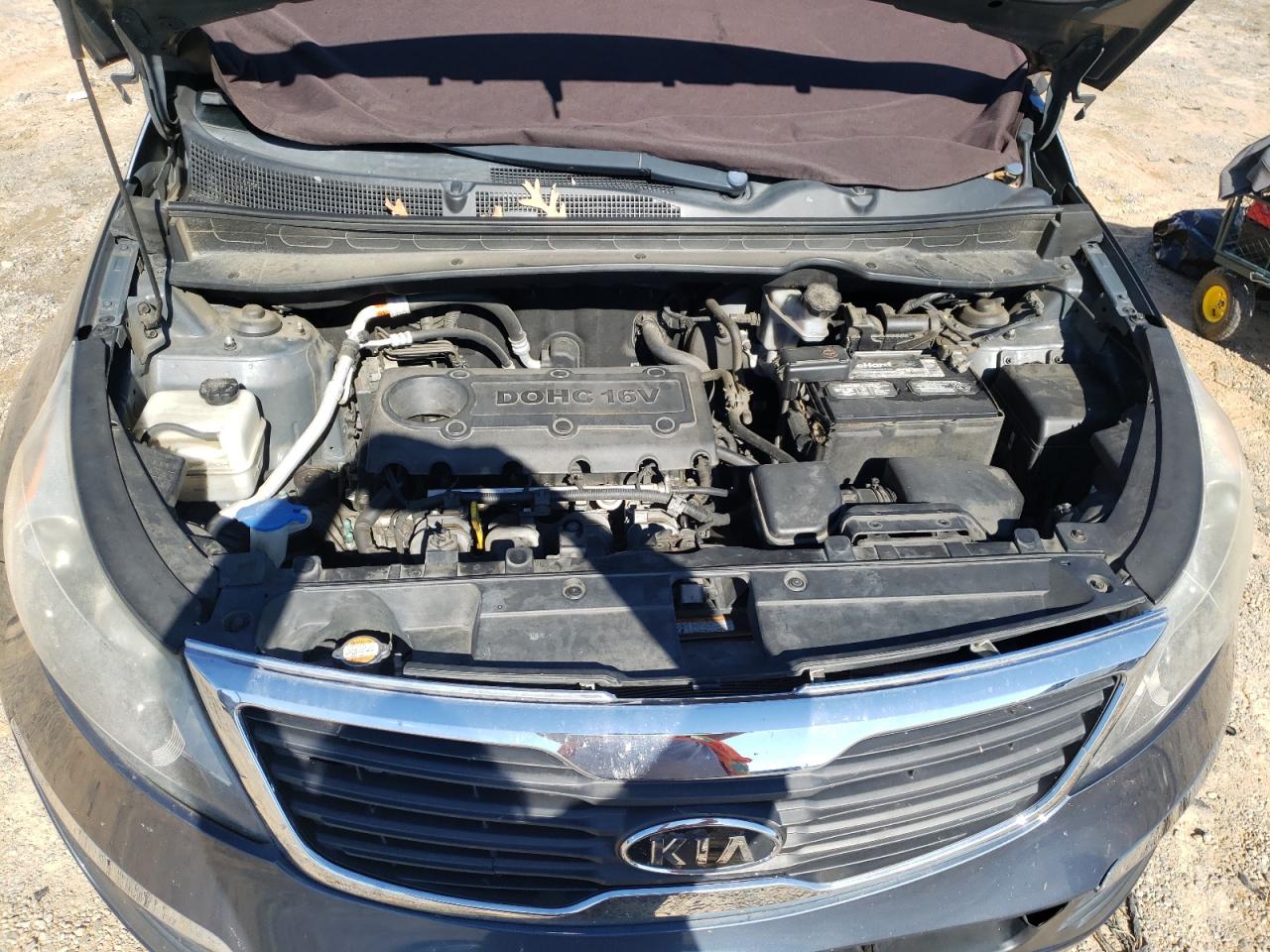 Kia Sportage Base Image 7