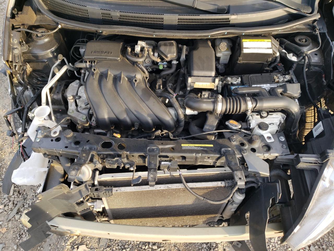 Nissan Versa S Image 11