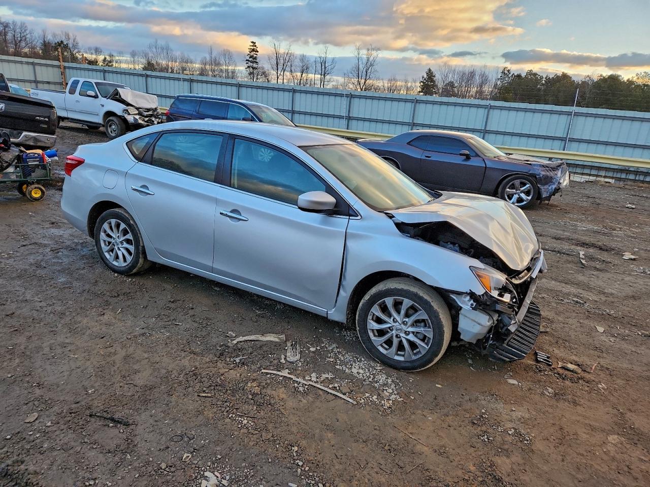 Nissan Sentra S Image 4